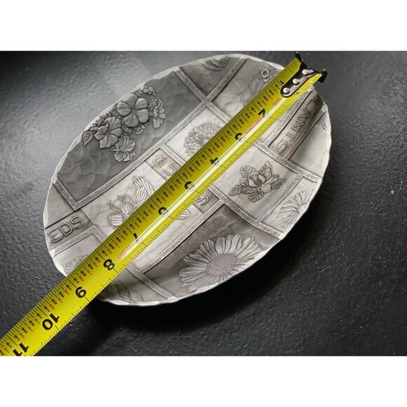 Handmade by WENDELL AUGUST FINE PEWTER Platter / Charger Plate | Classic Round D - Picture 4 of 7